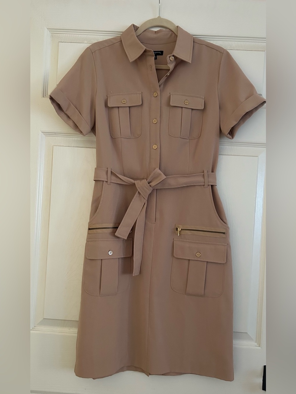 Sharagano Short-Sleeve Utility Midi Dress in Taupe